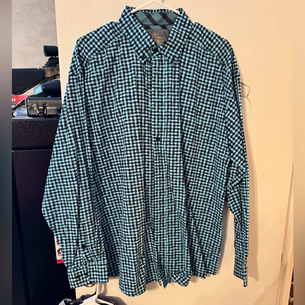 Panhandle button down